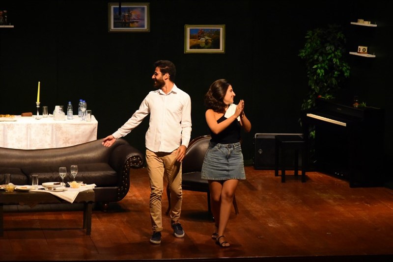Perfect Strangers play at LAU